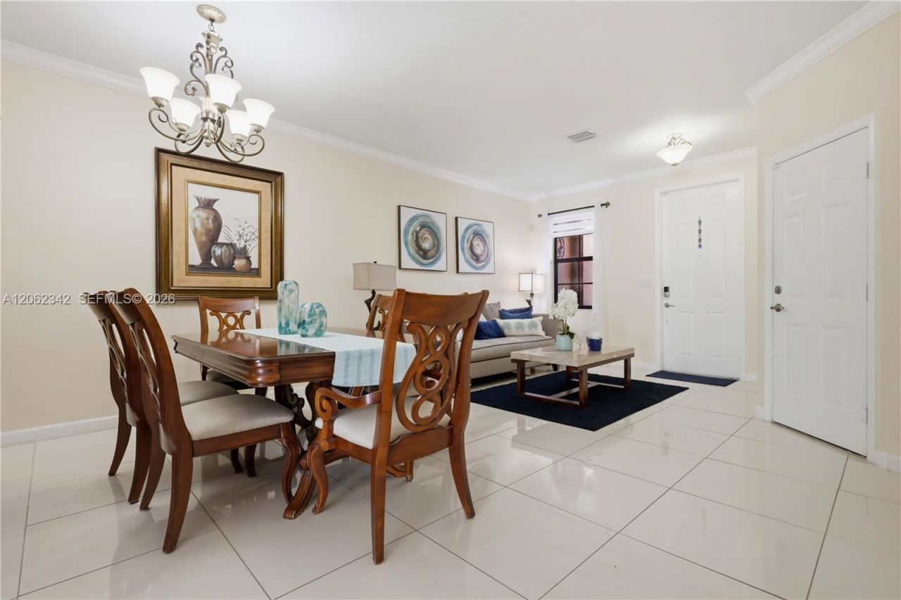 9033 W 33rd Avenue , Hialeah, FL 33018 Photo