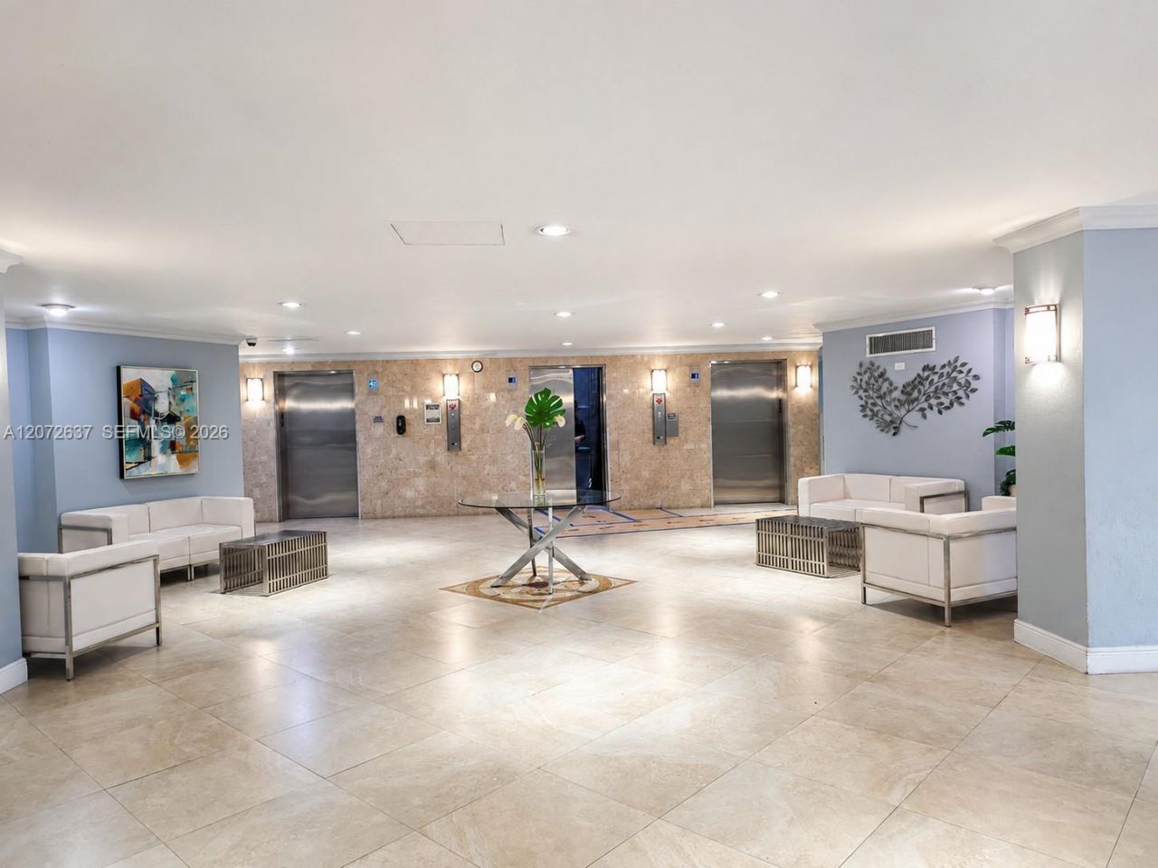 600 Parkview Dr , Unit 224, Hallandale Beach, FL 33009 Photo