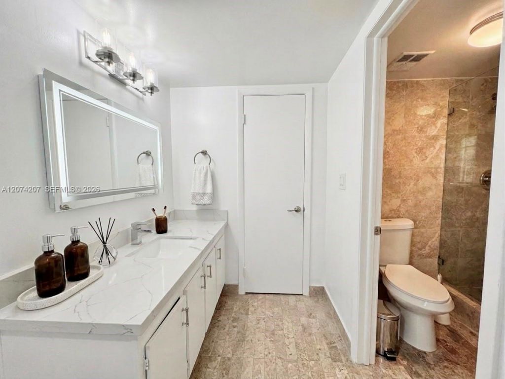 3432 NW 86th Way , Unit 201, Sunrise, FL 33351 Photo