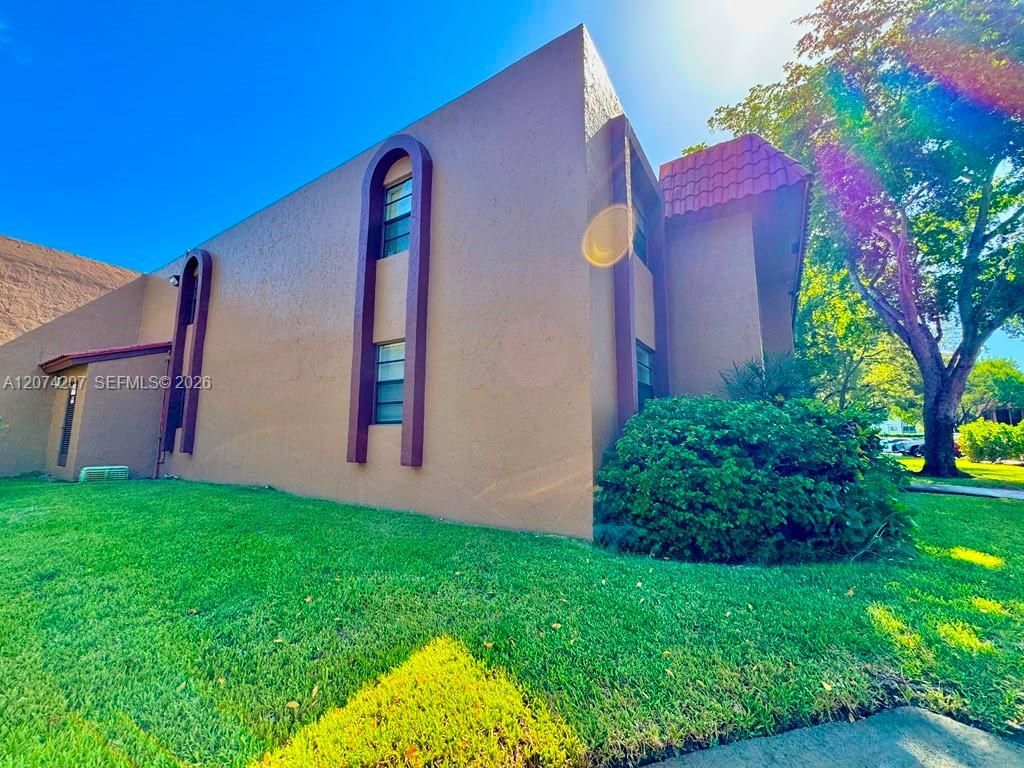 3432 NW 86th Way , Unit 201, Sunrise, FL 33351 Photo