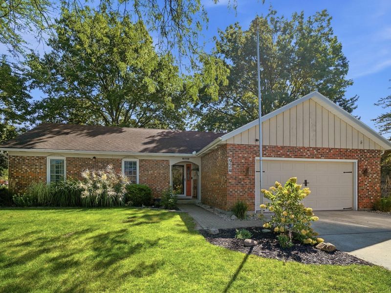 924 Aster Drive, Wapakoneta, OH 45895 Photo 1