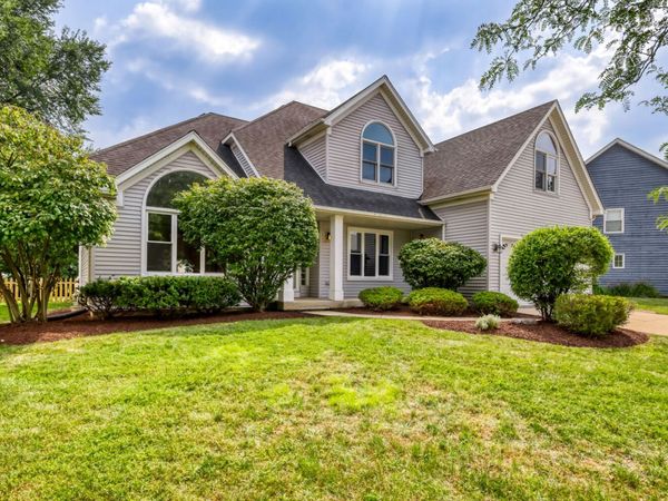 2805 Breckenridge Circle , Aurora, IL 60504