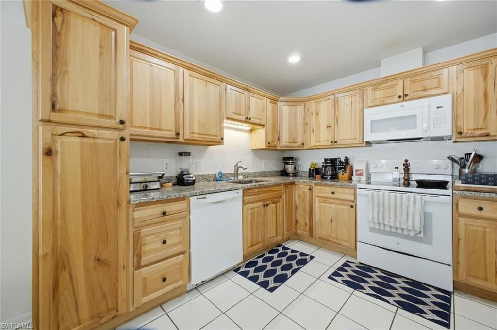 702 109th Ave N, Naples, FL 34108 Photo