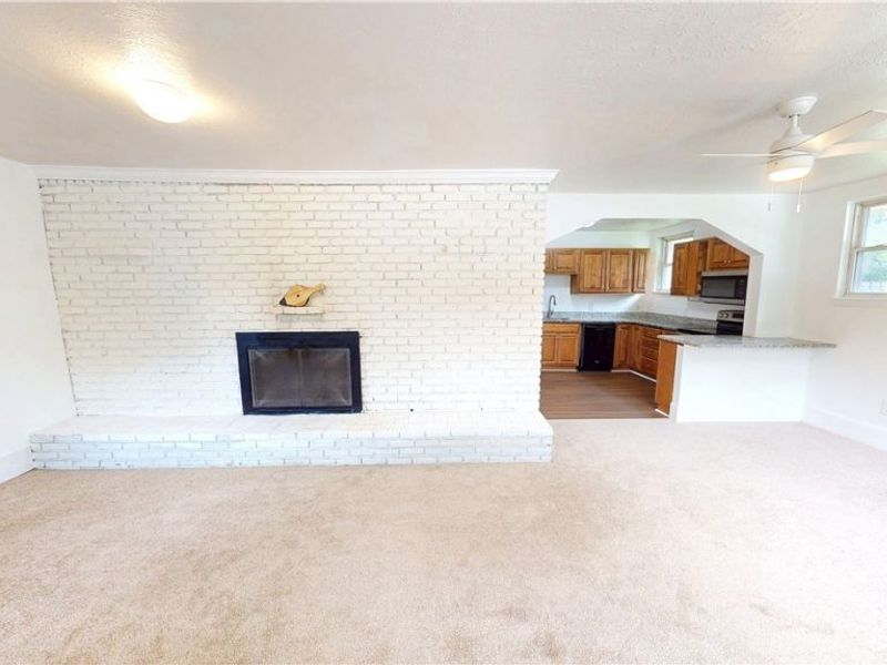16702 Findlay Street, Chagrin Falls, OH 44023 Photo 7
