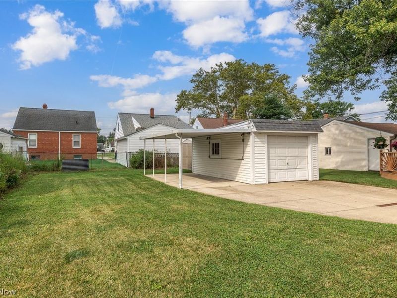 424 E 326th Street, Willowick, OH 44095 Photo 28