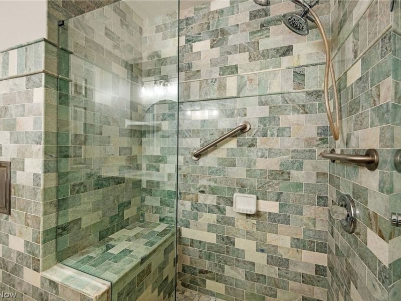 6145 Winchester Drive , Seven Hills, OH 44131 Photo 20