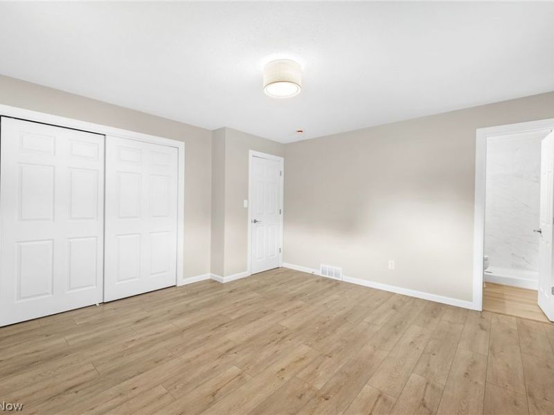 6145 Winchester Drive , Seven Hills, OH 44131 Photo 24