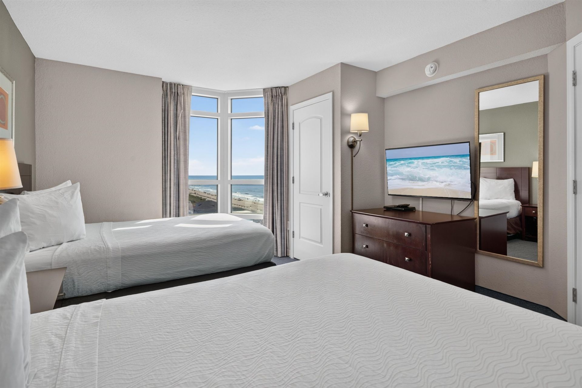 3601 N Ocean Blvd. Photo 19