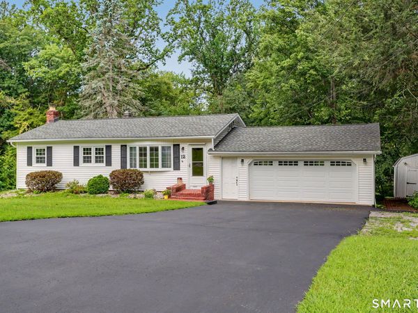12 Cedarwood, Shelton, CT 06484