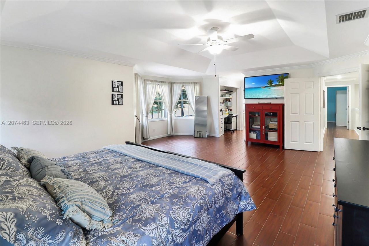 1108 NW 180th Ave, Pembroke Pines, FL 33029 Photo