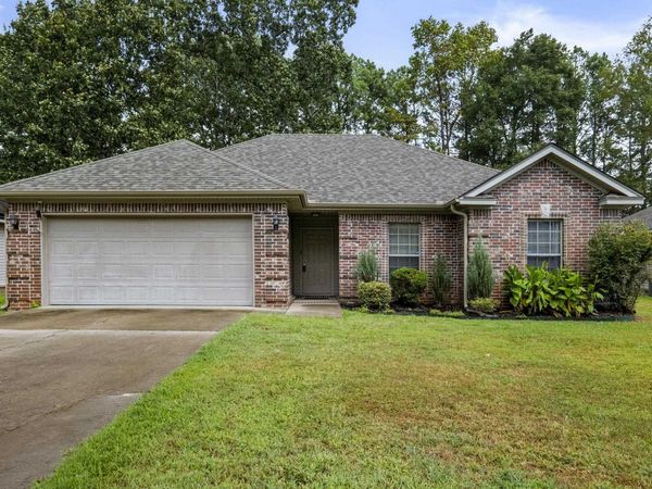 14130 Shady Ln, North Little Rock, AR 72118