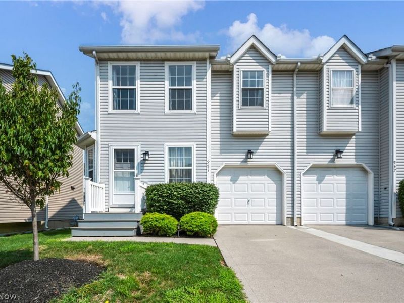 951 Columbia Court, Unit 23, Painesville, OH 44077 Photo 1