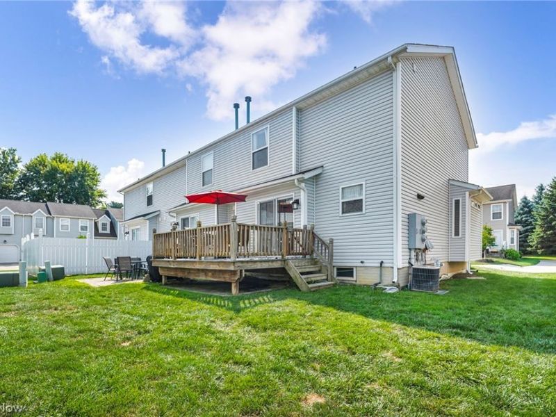 951 Columbia Court, Unit 23, Painesville, OH 44077 Photo 18