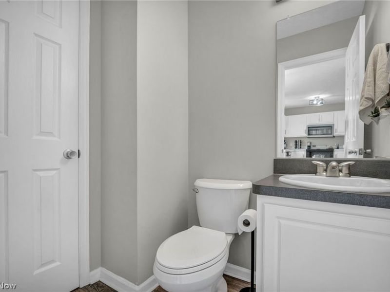 951 Columbia Court, Unit 23, Painesville, OH 44077 Photo 8