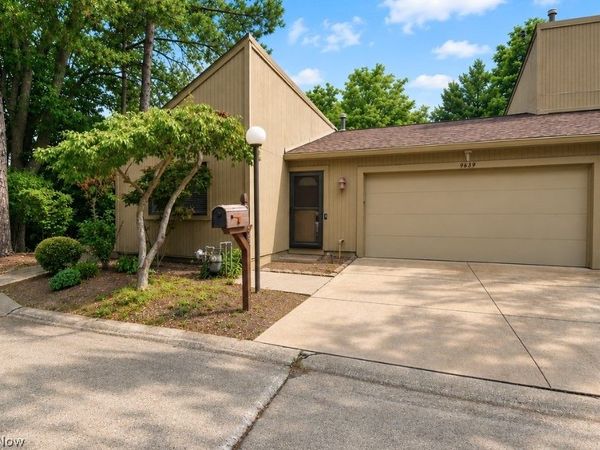 9659 Abbeyshire Way , Concord Twp, OH 44060