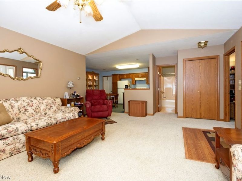 3098 Bayberry Cove, Wooster, OH 44691 Photo 5