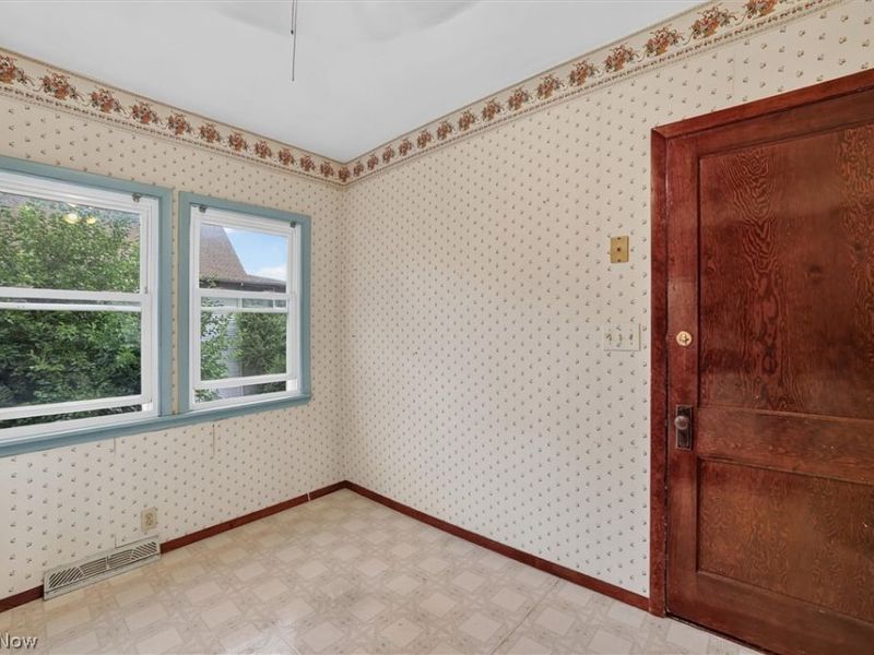 4916 E 90th Street , Garfield Heights, OH 44125 Photo 13