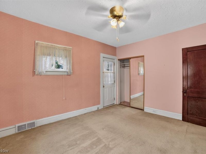 4916 E 90th Street , Garfield Heights, OH 44125 Photo 17