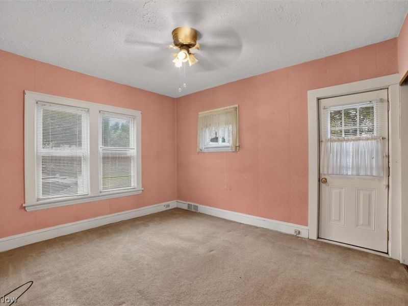 4916 E 90th Street , Garfield Heights, OH 44125 Photo 18