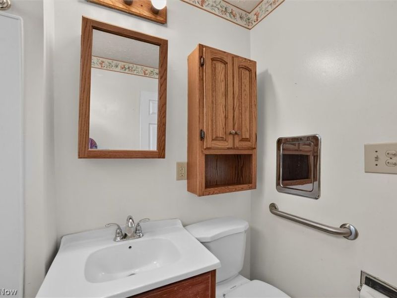 4916 E 90th Street , Garfield Heights, OH 44125 Photo 22
