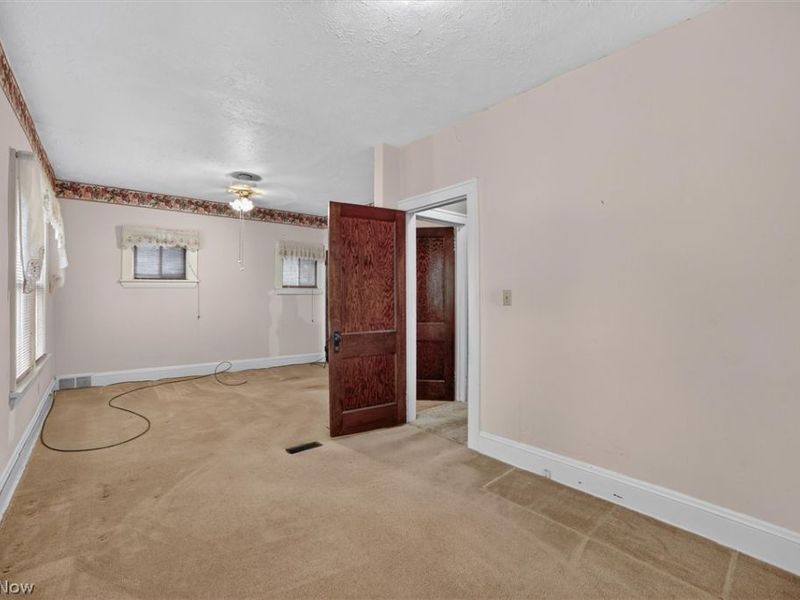 4916 E 90th Street , Garfield Heights, OH 44125 Photo 29