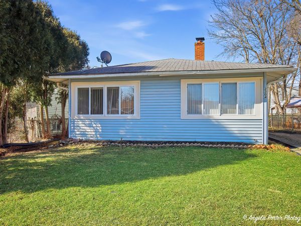 2304 Dickey Avenue , North Chicago, IL 60064