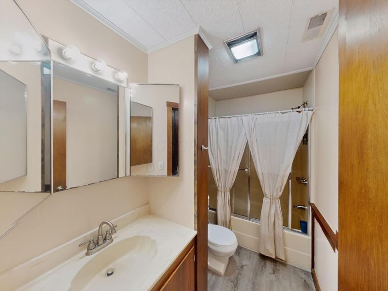 17338 Fredericktown Amity Road , Fredericktown, OH 43019 Photo 21