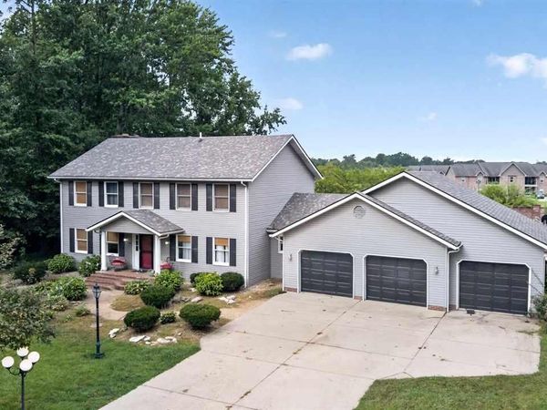 47 Ridgecrest Court, Terre Haute, IN 47802