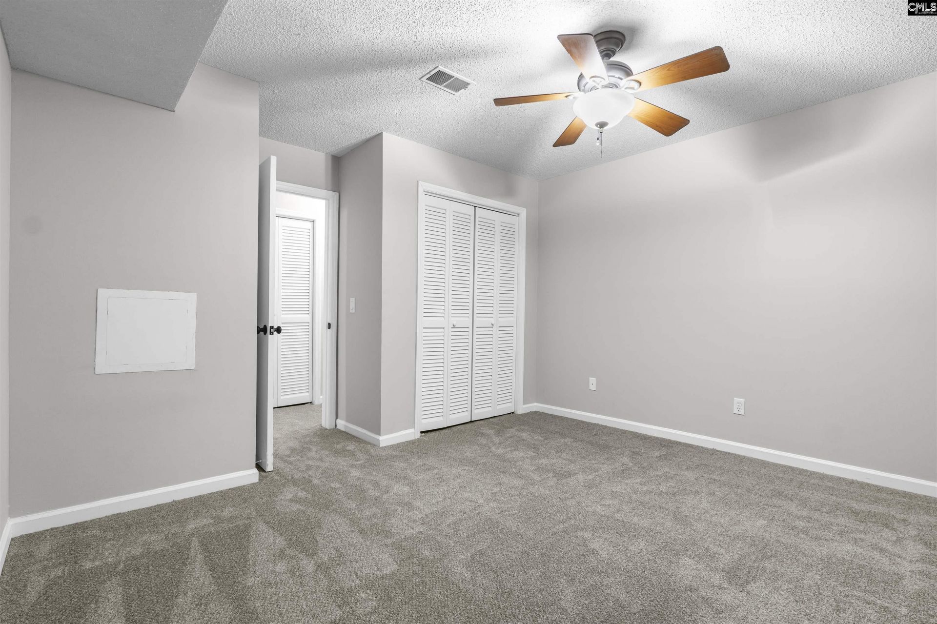 625 Edgewater Lane Photo 21