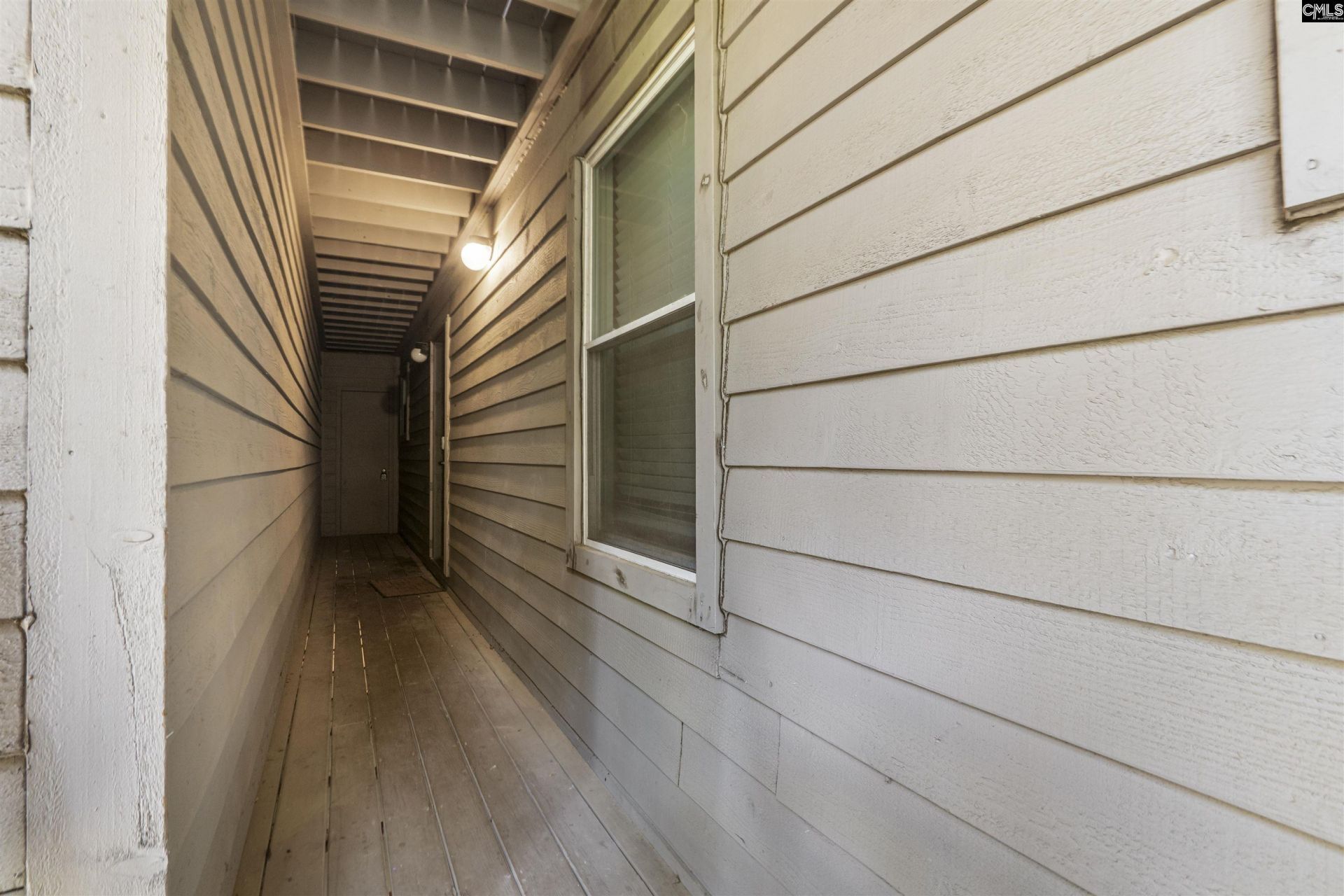 625 Edgewater Lane Photo 31