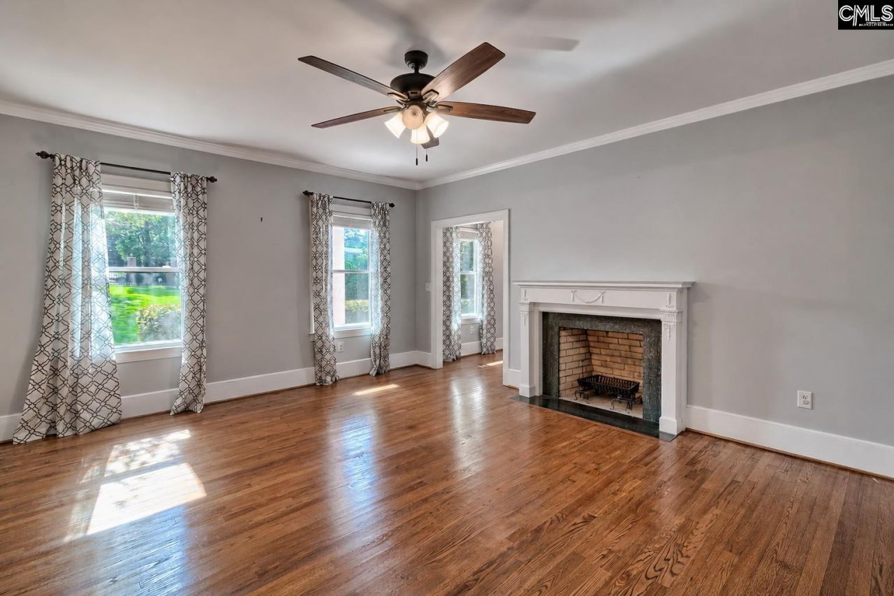 3611 Boundbrook Lane  Photo 8