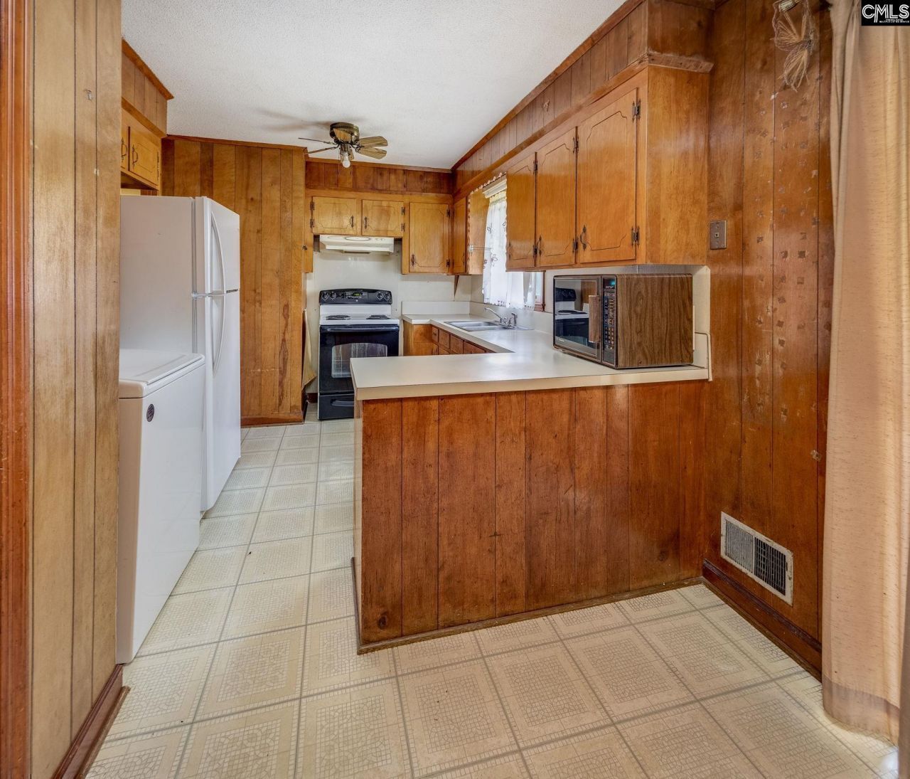 4031 Webb Court  Photo 11
