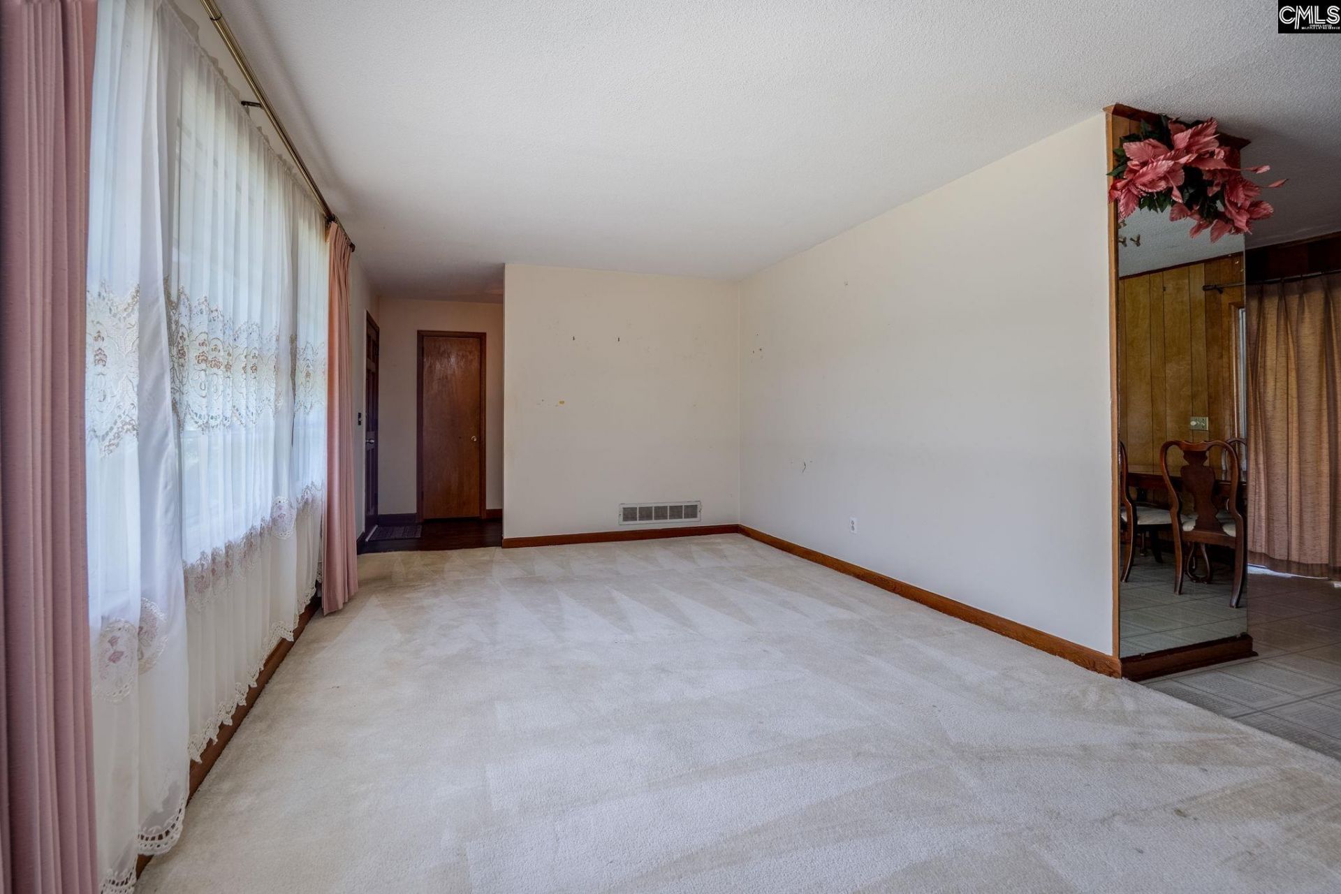 4031 Webb Court  Photo 7