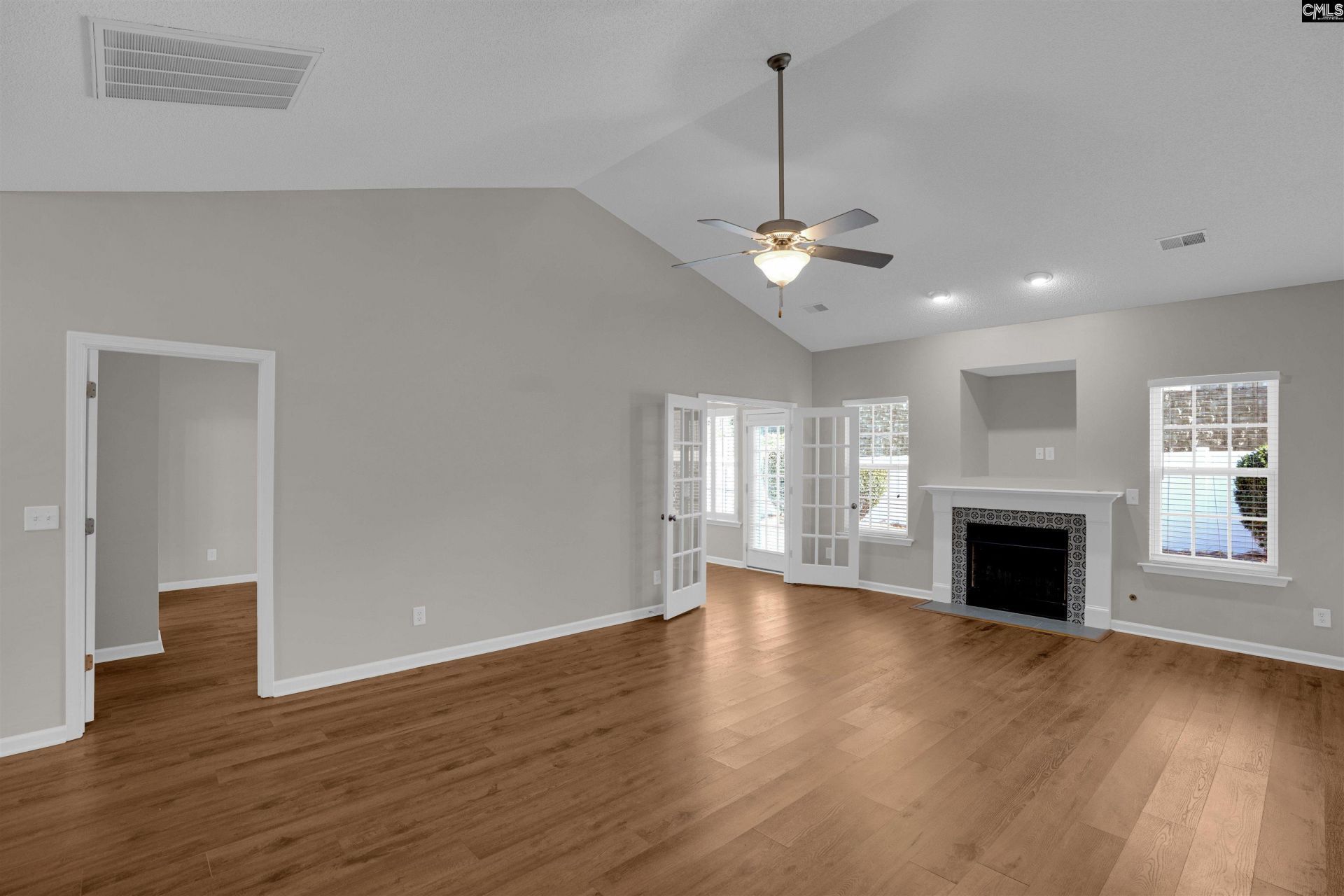 124 Potano Drive  Photo 6