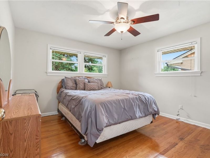 7068 Middlebrook Boulevard , Middleburg Heights, OH 44130 Photo 22