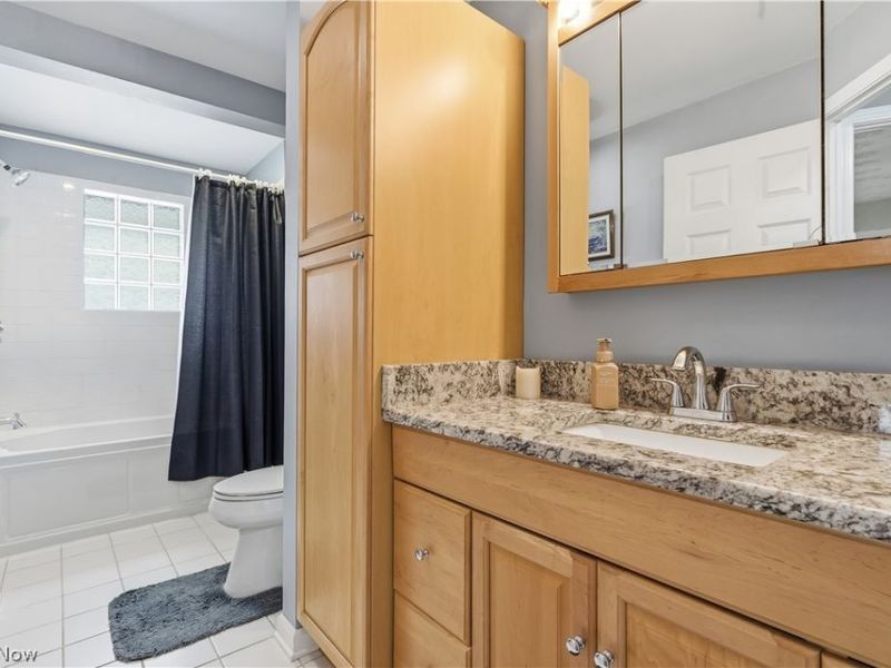 7068 Middlebrook Boulevard , Middleburg Heights, OH 44130 Photo 27