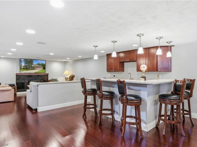 7068 Middlebrook Boulevard , Middleburg Heights, OH 44130 Photo 28