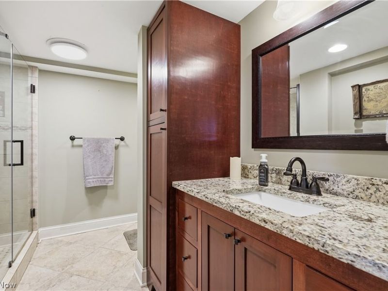 7068 Middlebrook Boulevard , Middleburg Heights, OH 44130 Photo 36