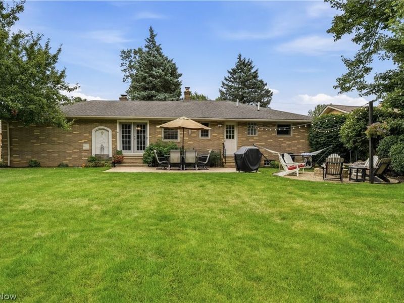 7068 Middlebrook Boulevard , Middleburg Heights, OH 44130 Photo 39