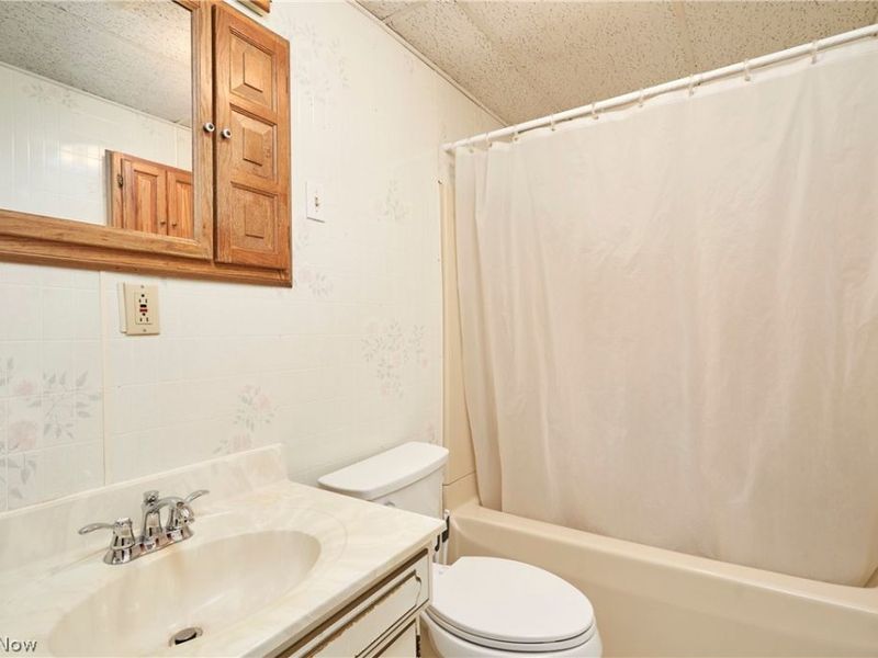 1121 Eastwood Avenue, Tallmadge, OH 44278 Photo 13