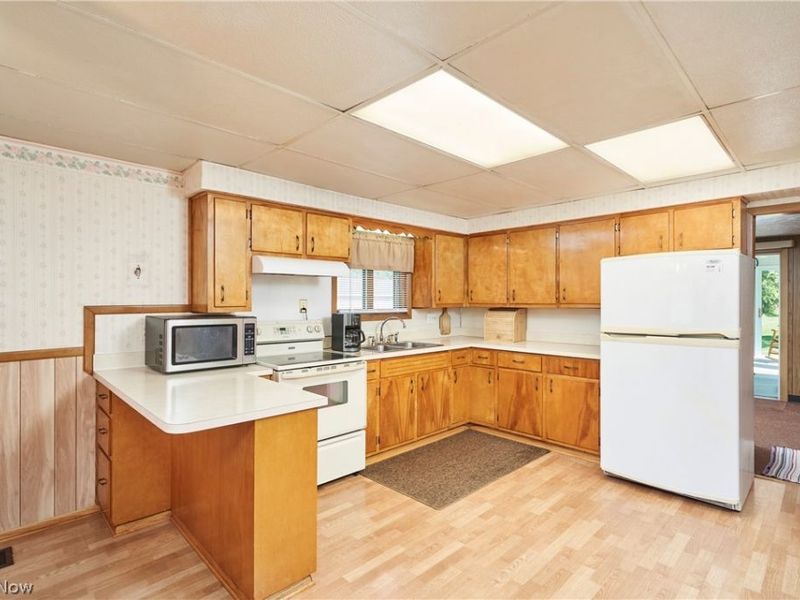 1121 Eastwood Avenue, Tallmadge, OH 44278 Photo 6