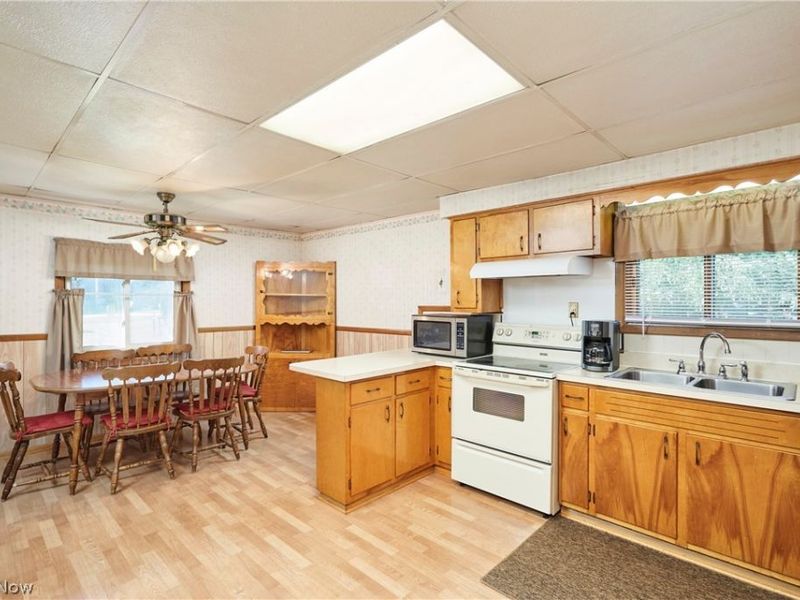 1121 Eastwood Avenue, Tallmadge, OH 44278 Photo 7