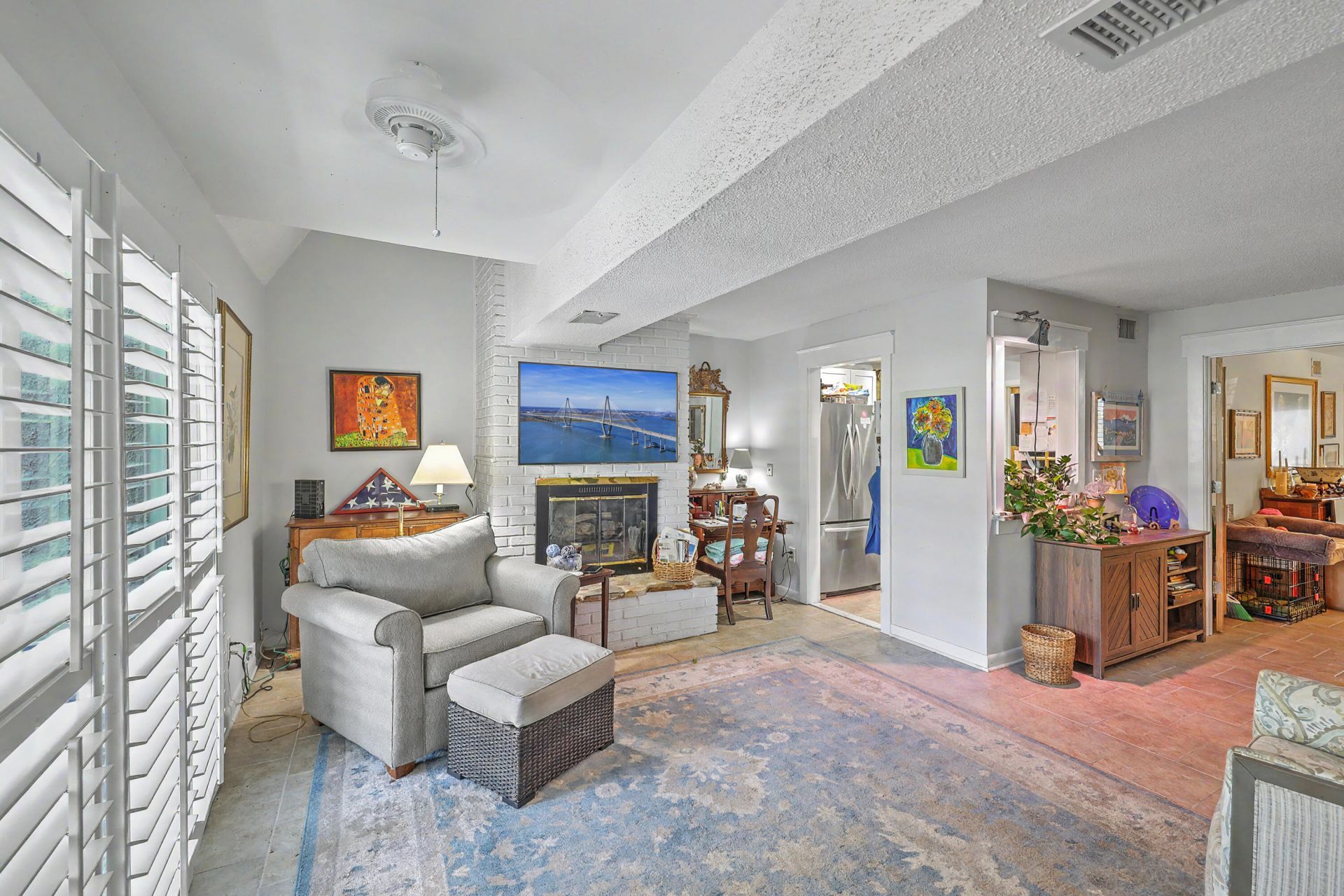 106 Ventura Place Photo 10