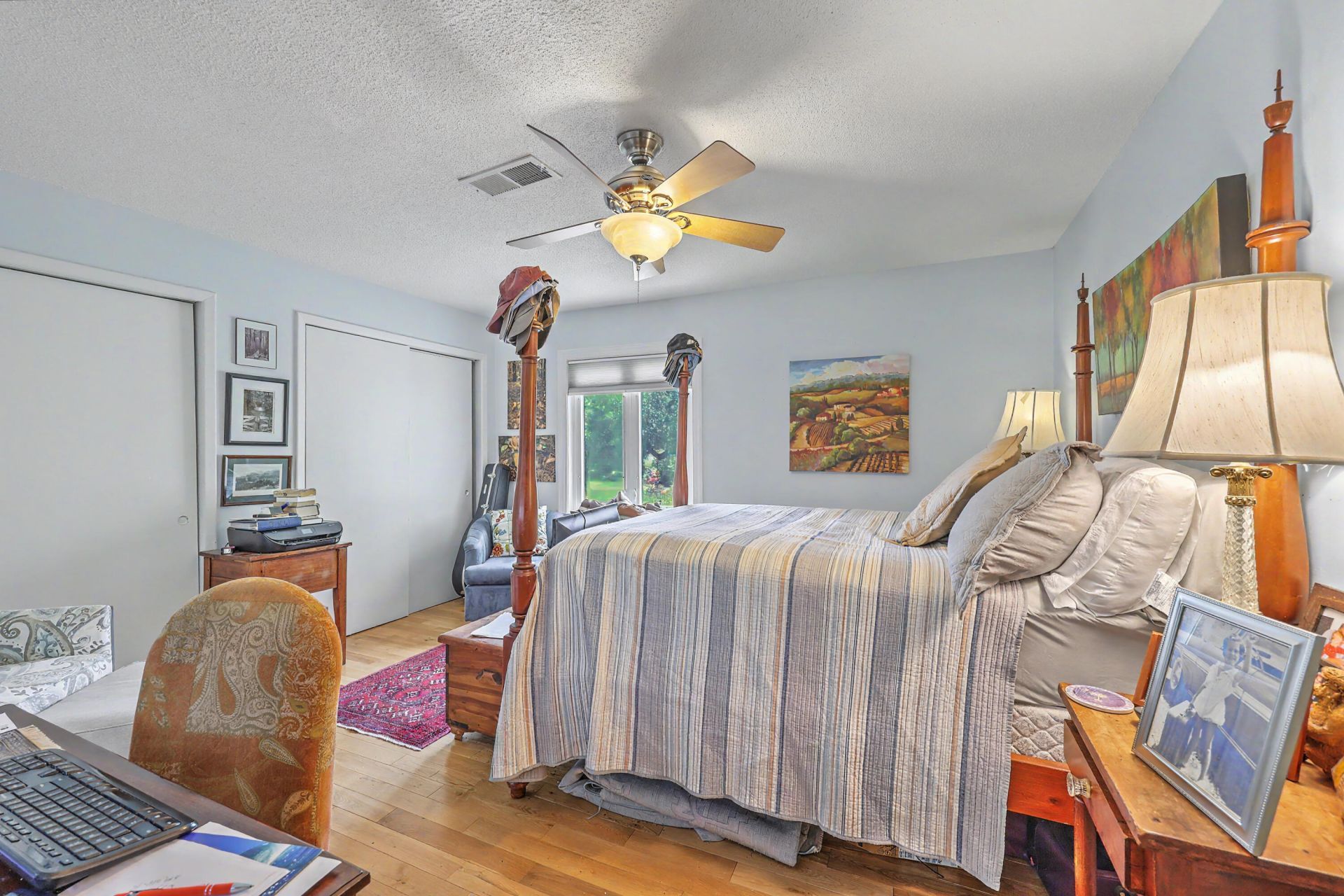 106 Ventura Place Photo 17