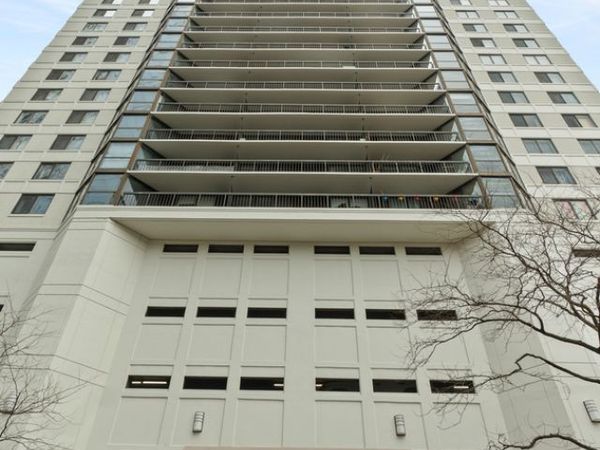 33 W Delaware Place , Unit 18H, Chicago, IL 60610