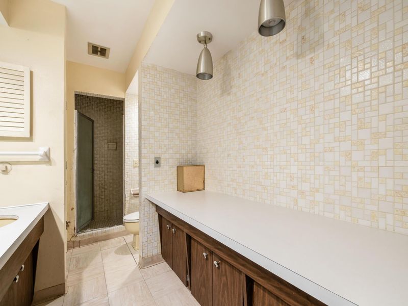 1633 S Roosevelt Avenue, Columbus, OH 43209 Photo 19
