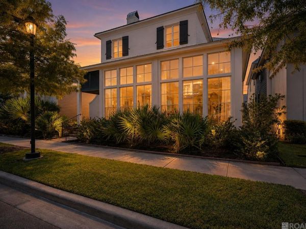 2239 Deaux Parc Dr, Baton Rouge, LA 70808