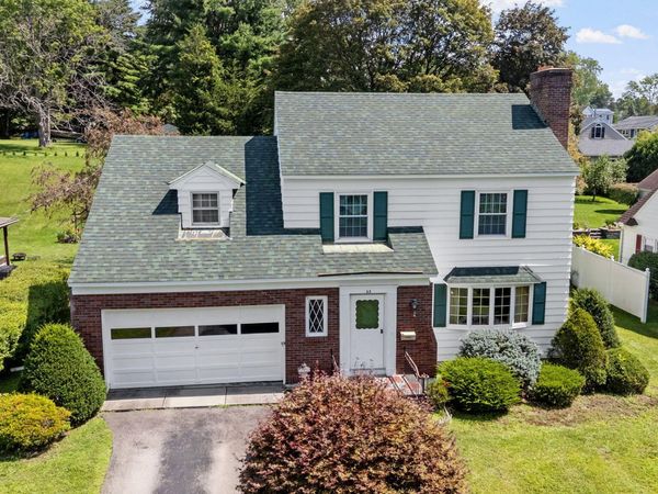 25 Van Dyke Avenue, Amsterdam, NY 12010