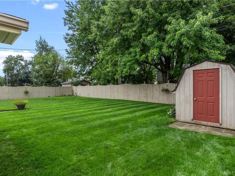 1890 Wilshire Drive, Xenia, OH 45385 Photo 35