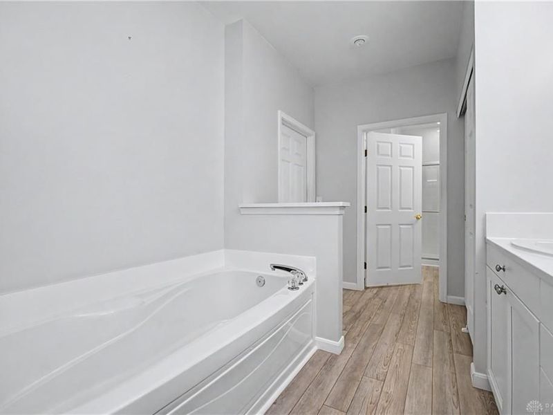 2734 Cedarbrook Way, Beavercreek, OH 45431 Photo 25